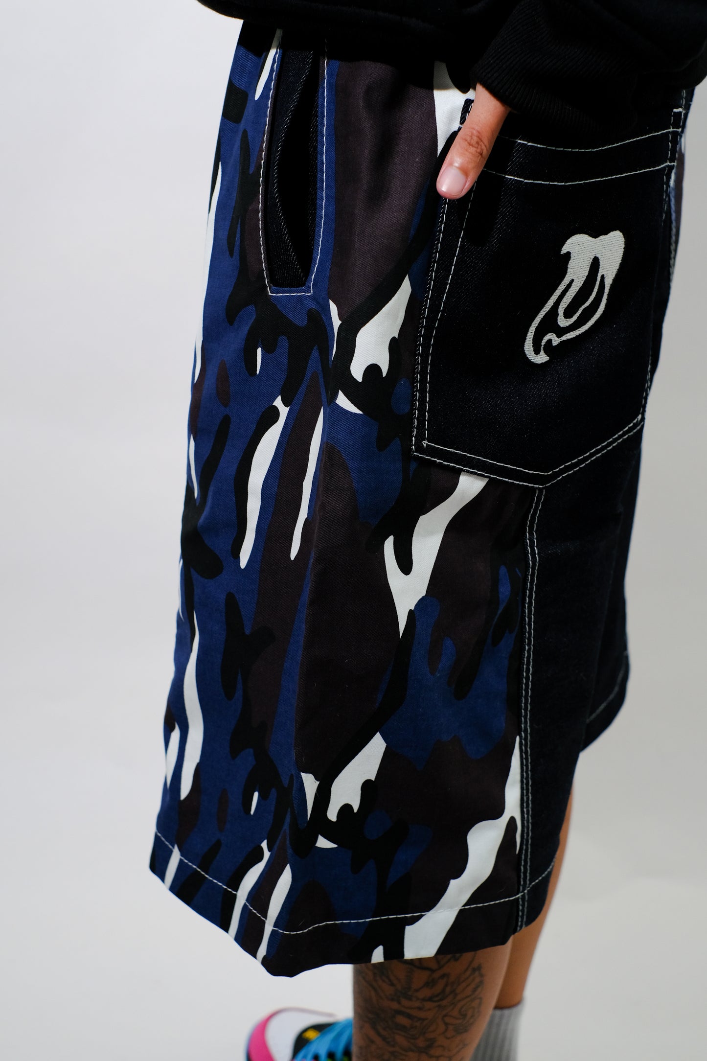 "TWO TONE JORTS" (CAMOU/INDIGO)